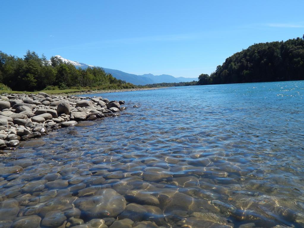 Cabanas Nutrias Patagonicas Puelo River Εξωτερικό φωτογραφία