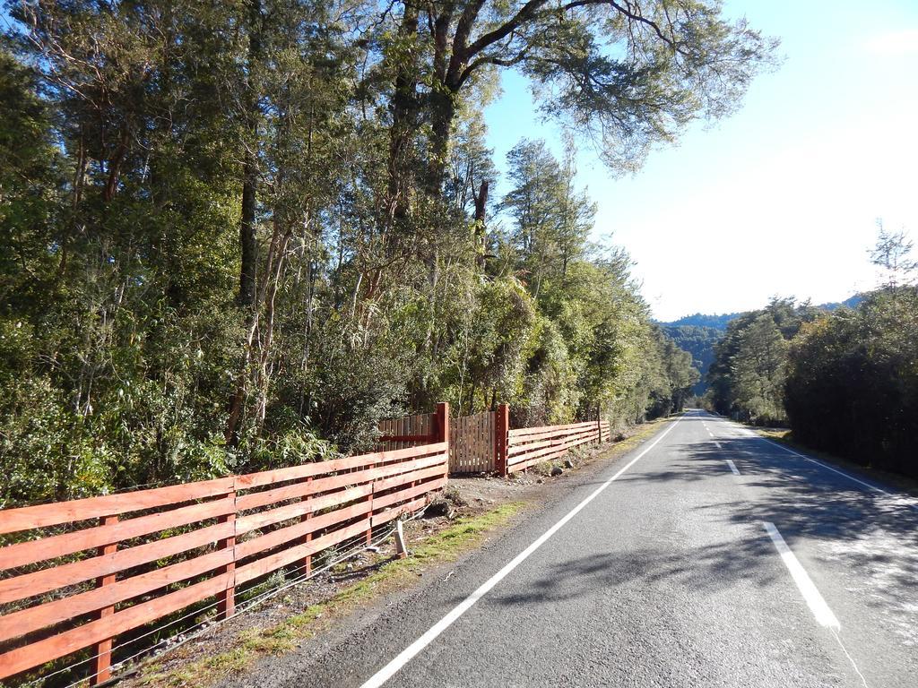 Cabanas Nutrias Patagonicas Puelo River Εξωτερικό φωτογραφία